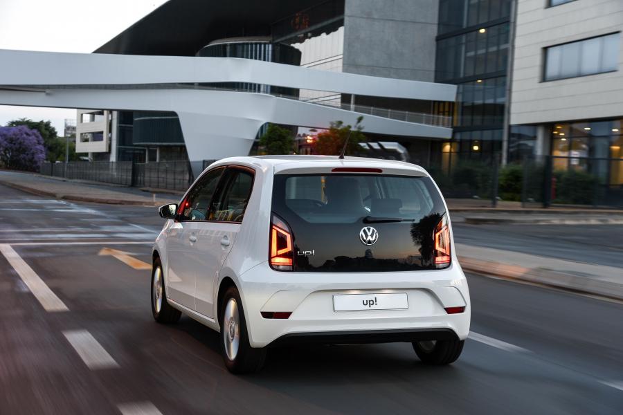  Volkswagen up! 5-Door 2016 года  (ZA) (фото 5 из 24)